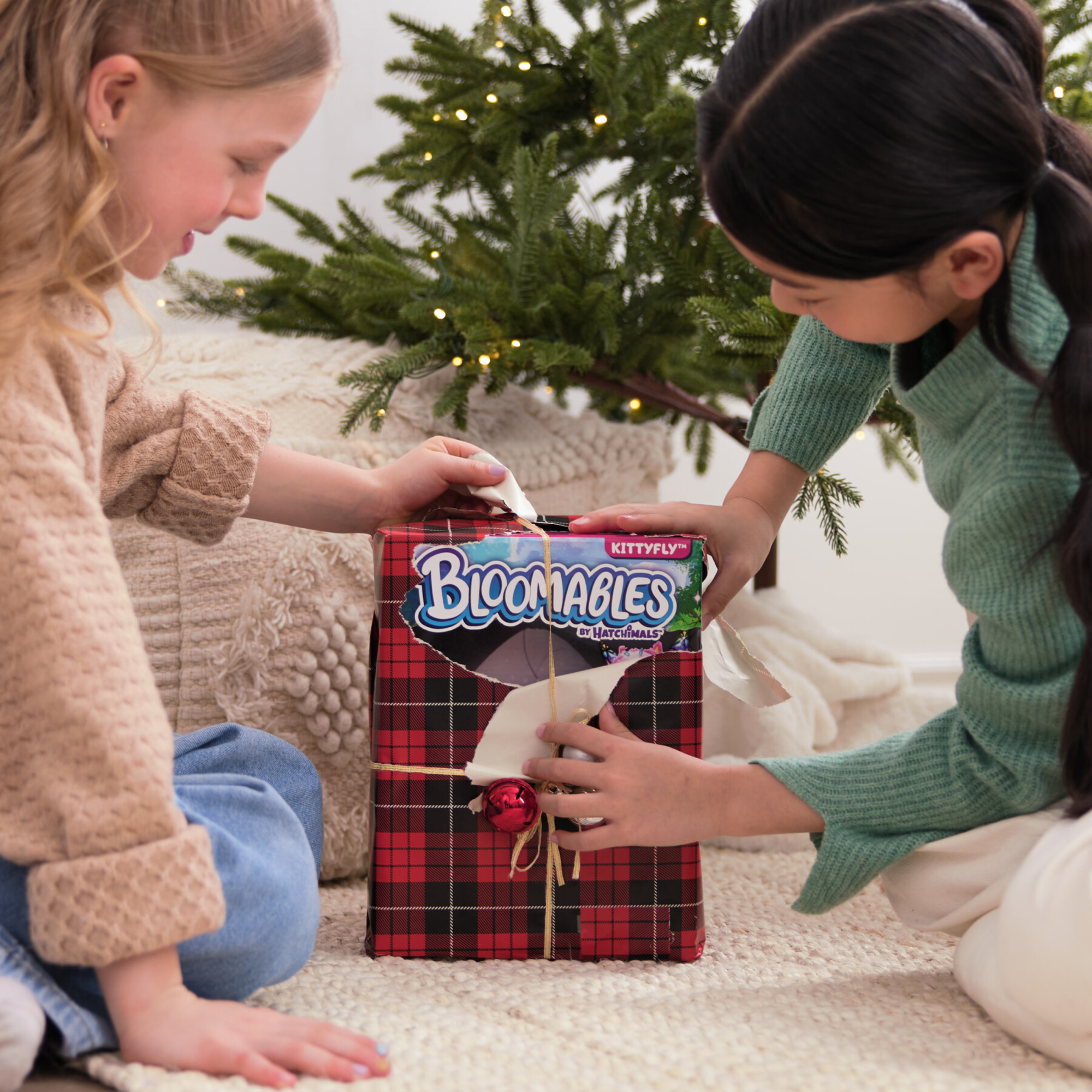 Bloomables by hatchimals, kittyfly surprise - HATCHIMALS