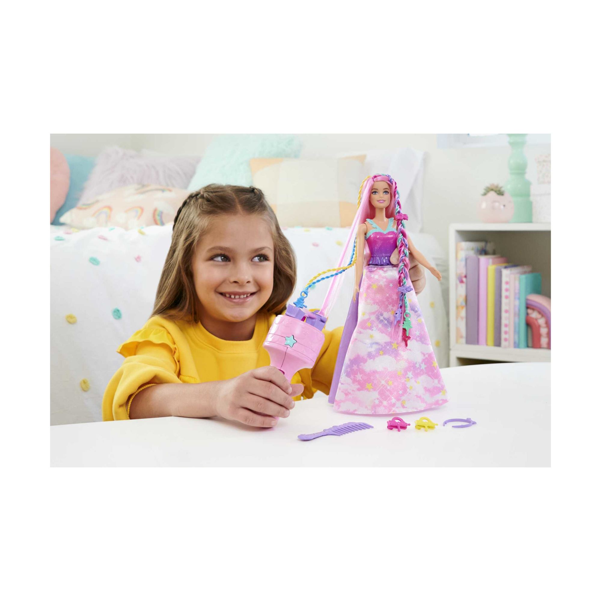 Barbie dreamtopia - chioma da favola, bambola capelli fantasia con treccia e piega, extension arcobaleno e accessori per lo styling - Barbie
