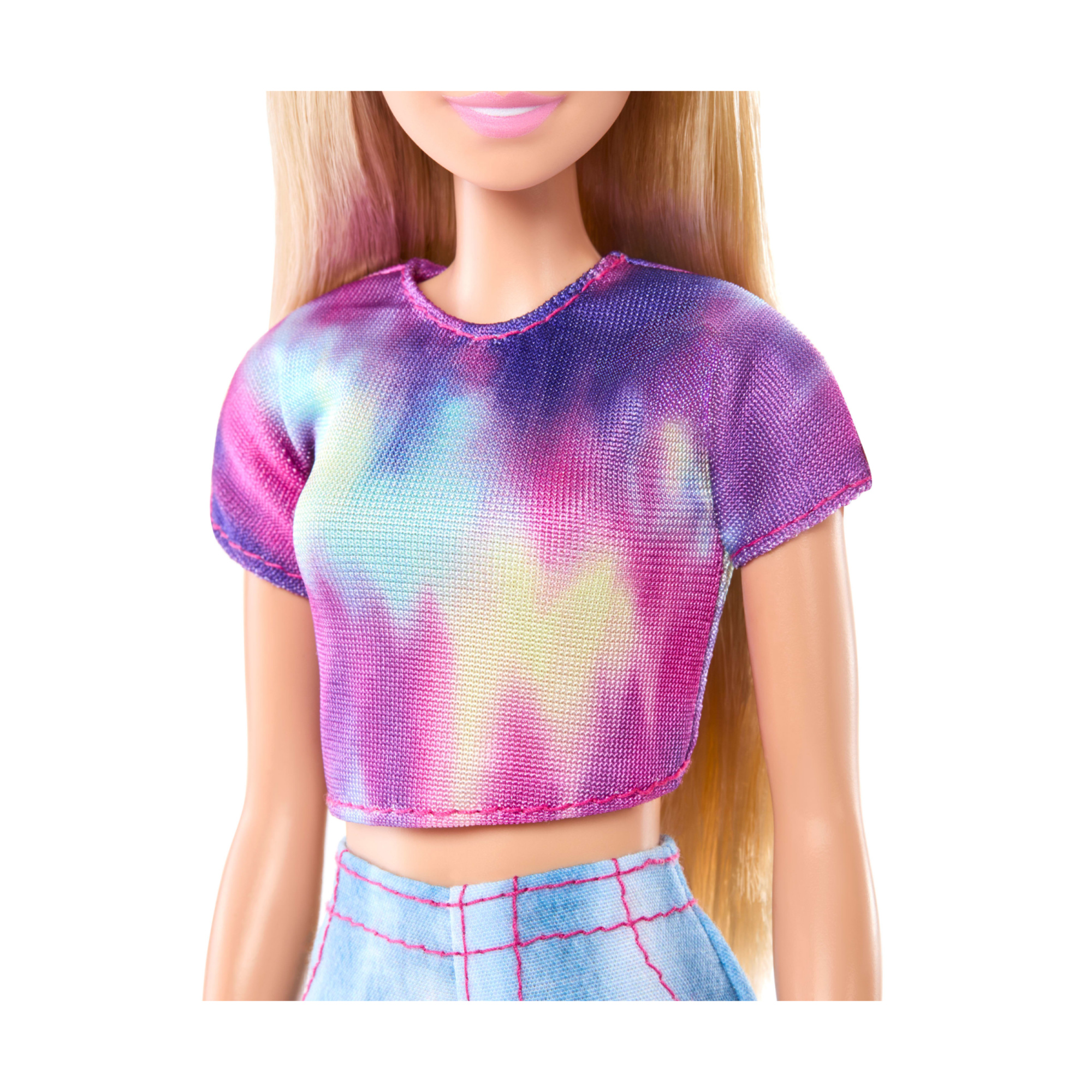 Barbie - malibu, bambola con outfit rimovibile e accessori inclusi, look ispirato alla serie barbie mysteries: beach detectives - Barbie