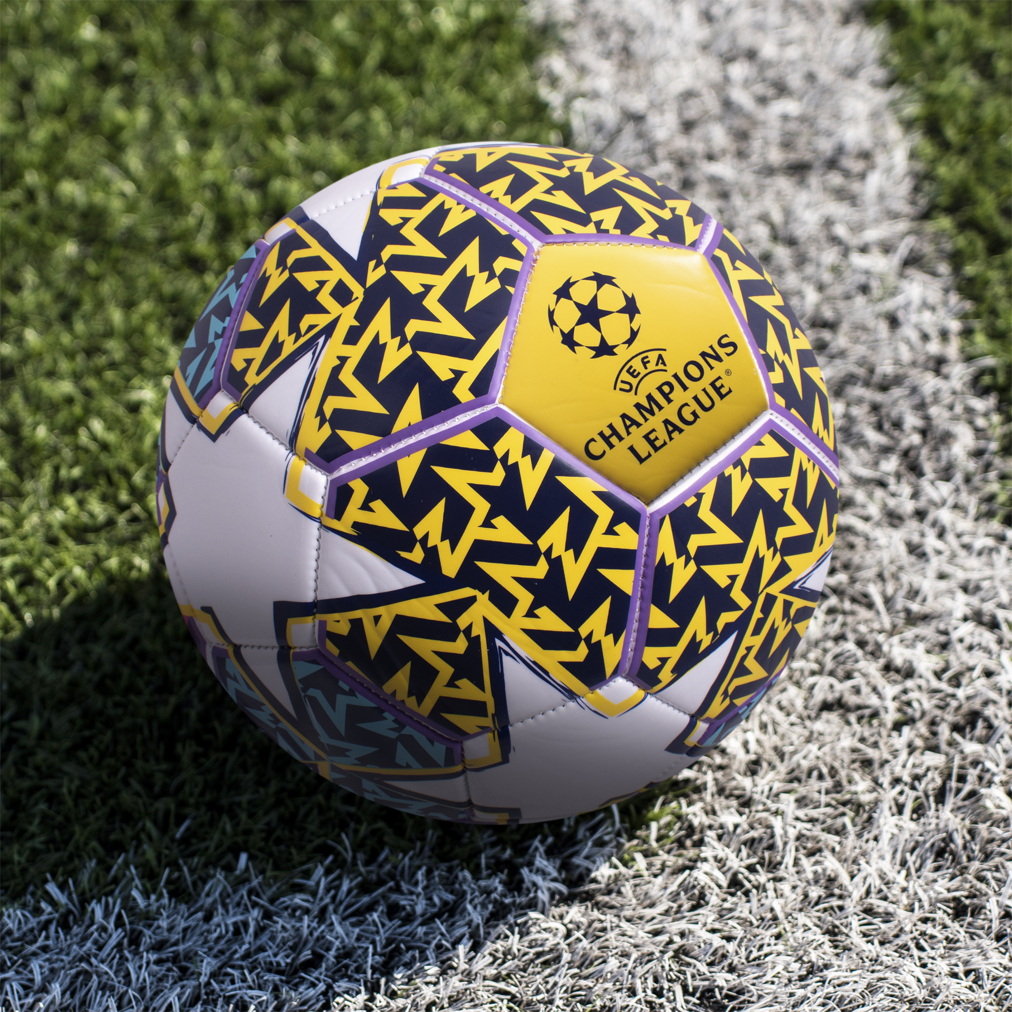 Set calcio uefa champions league con pallone e accessori - SUN&SPORT