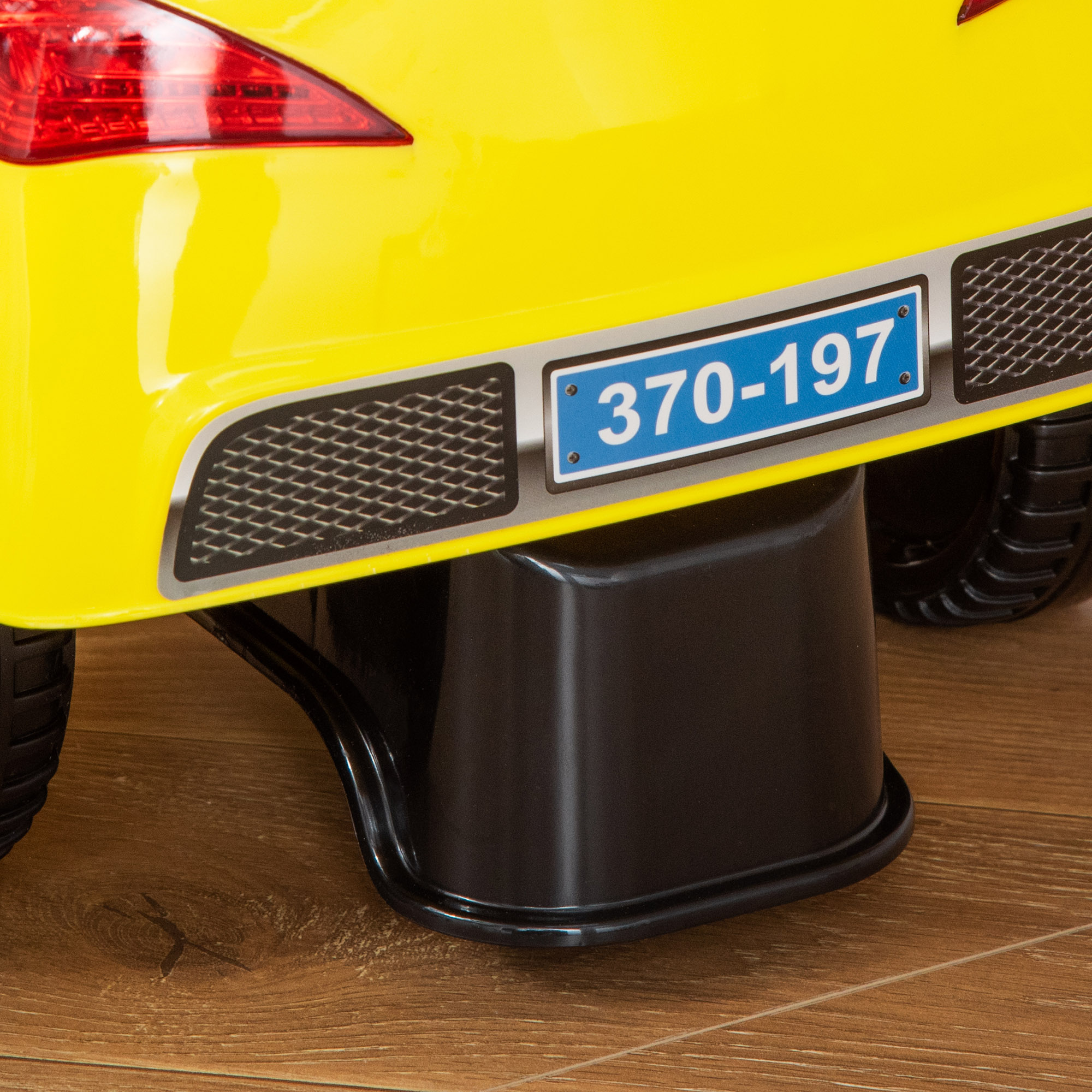 Macchinina per bambini cavalcabile con volante, macchina bambini con fari e musiche integrate, età 18-36 mesi, 63.5x28x36cm, giallo - 