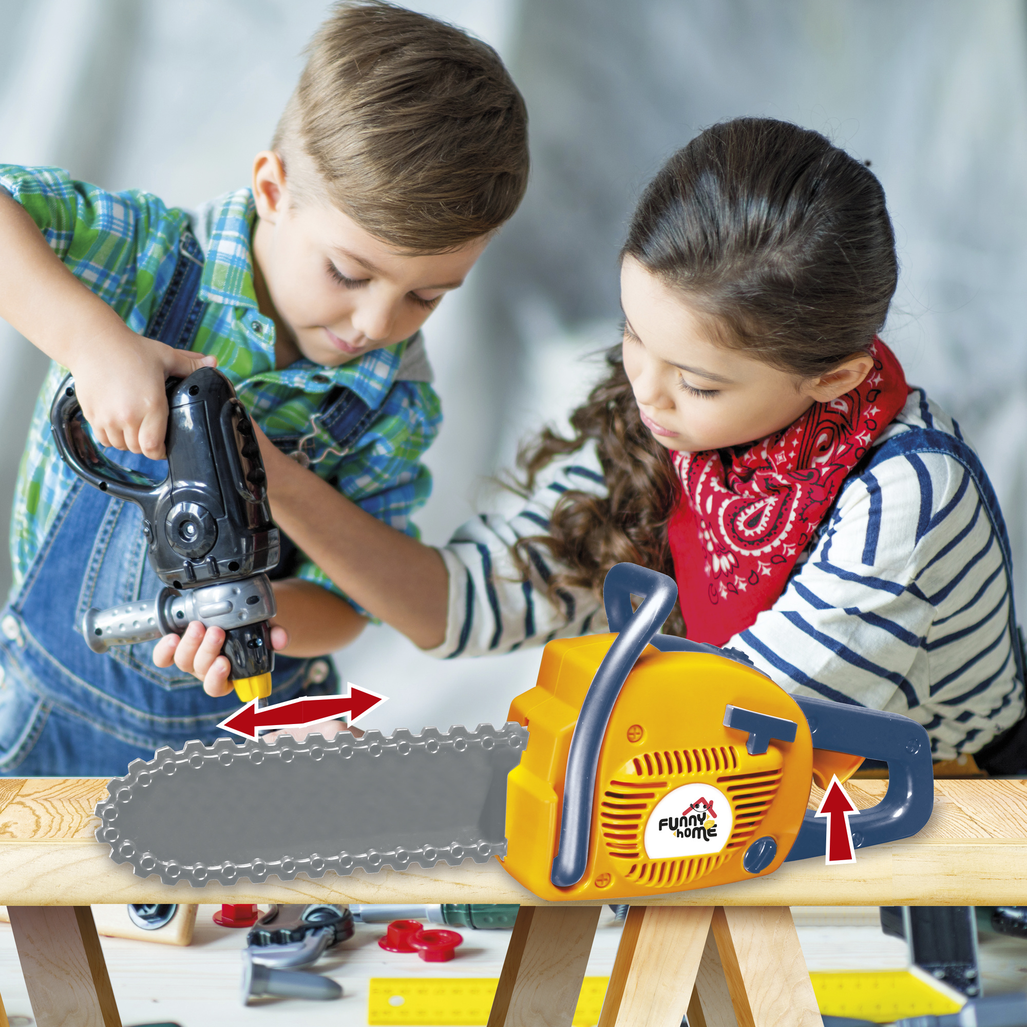 Motosega giocattolo con movimenti realistici e funzioni educative - FUNNY HOME