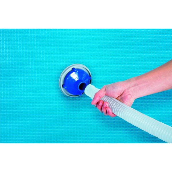 Bestway aspiratore funziona con pompe da 2.006 lt/h e superiori, tubo da mt. 6 e mm. 32  di diametro incluso, ideale per tutte le piscine, asta in alluminio in 4 sezioni, 3 adattatori - Bestway