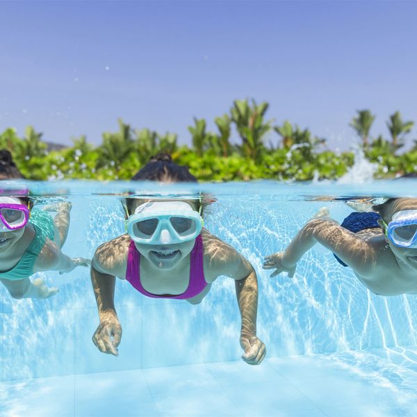 Maschera caymen, 3-6 anni, 3 colori assortiti, lenti in policarbonato e con protezione uv - Bestway