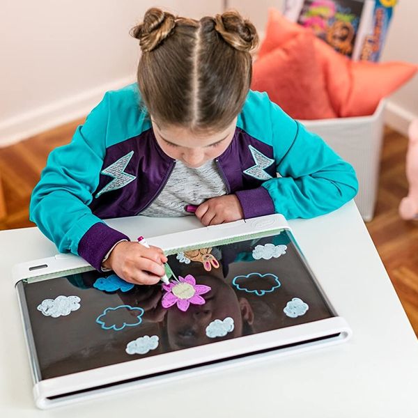 Crayola lavagna luminosa deluxe maxi superficie, super lavagna cancellabile per colorare, età consigliata: 6-10 anni - CRAYOLA
