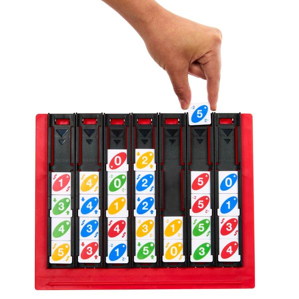 Uno quattro, posiziona quattro tessere e abbina colore e numero - MATTEL GAMES, UNO