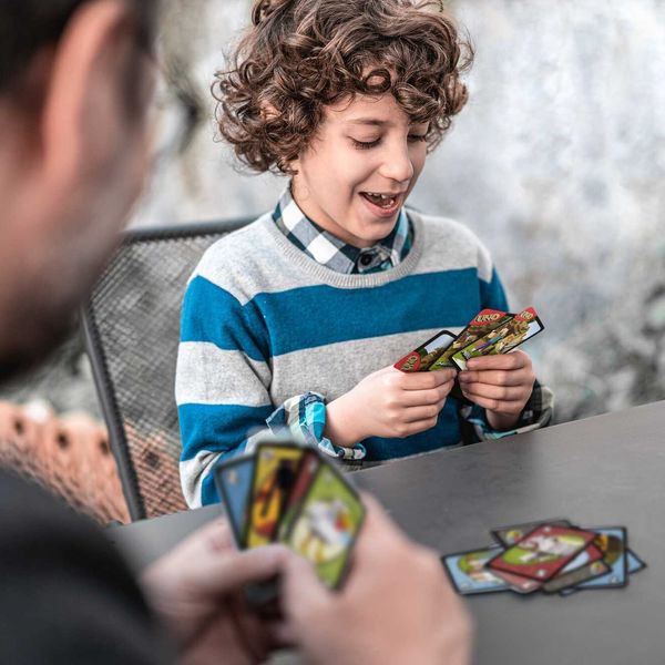 Uno minecraft, l'iconico gioco di carte nella versione ispirata la videogioco - UNO