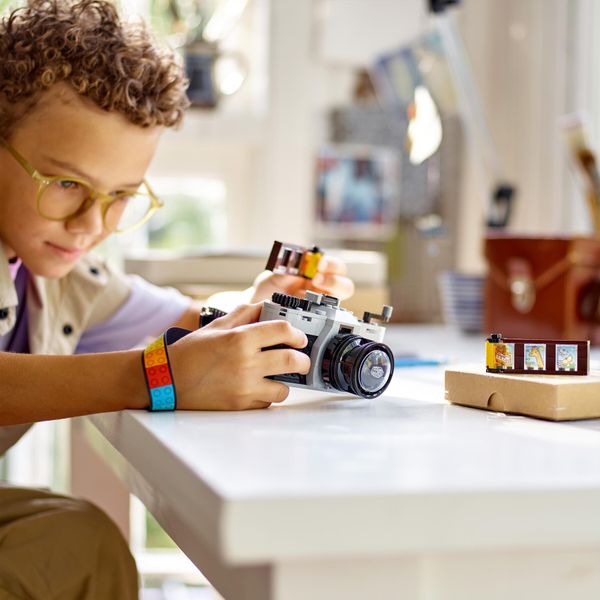 Lego creator 31147 3in1 fotocamera retro, giochi per bambini 8+ anni, macchina fotografica trasformabile in videcamera o tv - LEGO CREATOR, LEGO