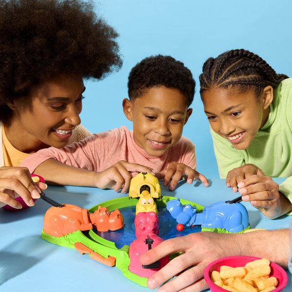 Hasbro gaming - mangia ippo, gioco da tavolo per l'età prescolare, dai 4 anni in su, da 2 a 4 giocatori - HASBRO GAMING