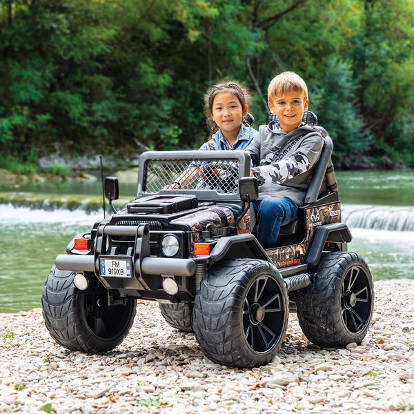 Fuoristrada gaucho pro realtree™ - peg perego il fuoristrada elettrico per un livello superiore di gioco e prestazioni su tutti i terreni! ruote gommate e 2 motori silenziosi con una potenza di ben 840w. 6 anni + - Peg Perego