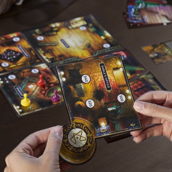 Hasbro gaming - cluedo escape il club dell'illusionista, gioco di mistero in versione escape room - HASBRO GAMING