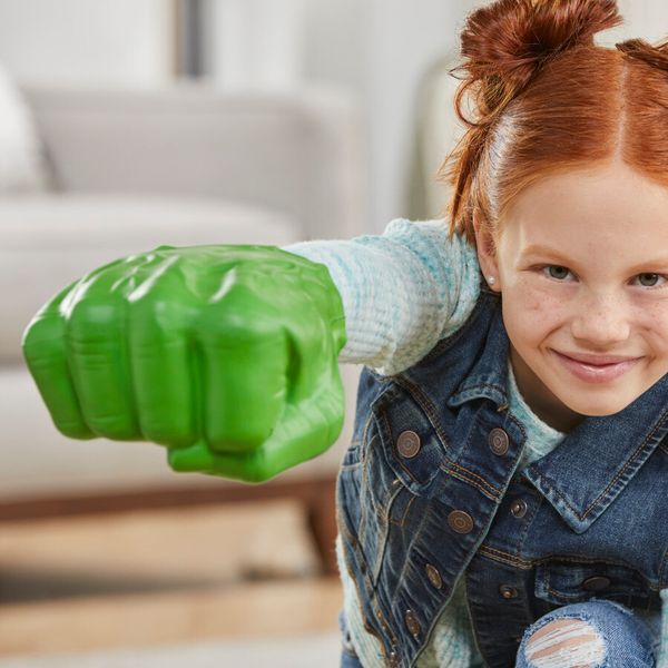 Hasbro marvel avengers, pugni di hulk verdi, super pungi gamma, giocattolo per roleplay - Avengers, MARVEL