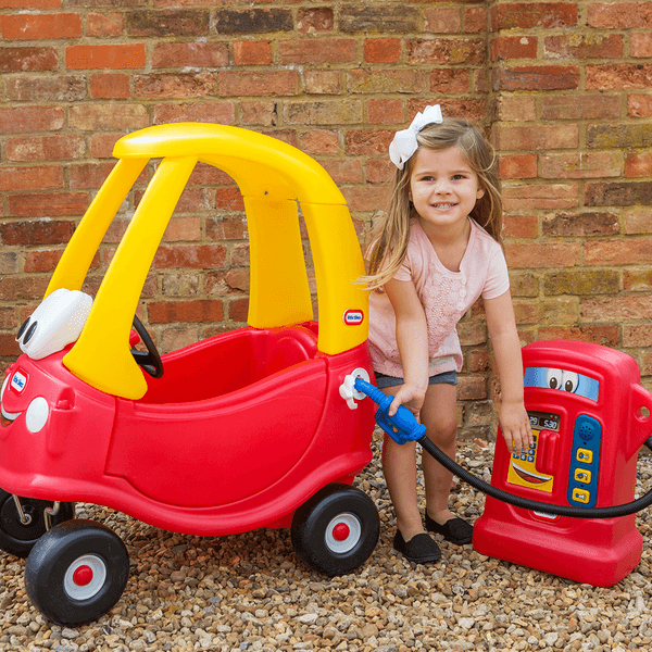 Little tikes - cozy pumper set di gioco interattivo con suoni, perfetto per cozy coupe/ truck/ cab/ princess coupe - venduti separatamente - LITTLE TIKES