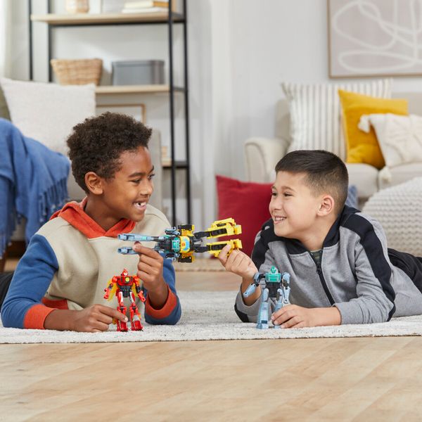 Transformers earthspark, cyber-combiner, action figure robot di twitch terrestre e robby malto - Transformers