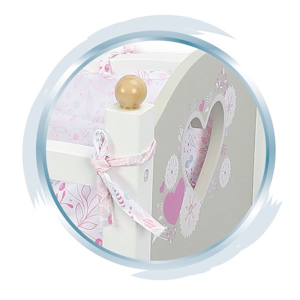 Lettino in legno con guardaroba per bambole – elegante e sostenibile con ruote e accessori inclusi - love bebè - LOVE BEBÈ, SUPERSTAR
