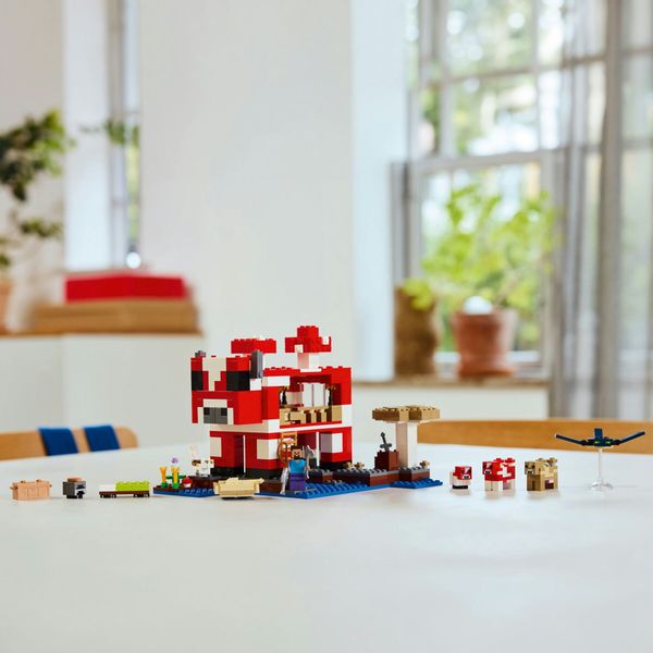 Lego minecreaft 21270 la casa del mooshroom, giochi di ruolo bambini 8+ con personaggi, animali giocattolo, mob e accessori - MINECRAFT, LEGO