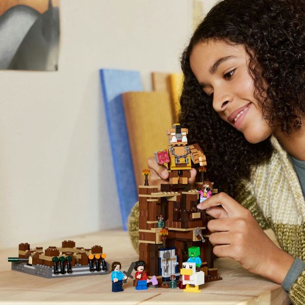 Lego minecraft 21272 magione della foresta: ring di combattimento, giocattolo interattivo con personaggi, gioco bambini 10+ - MINECRAFT, LEGO