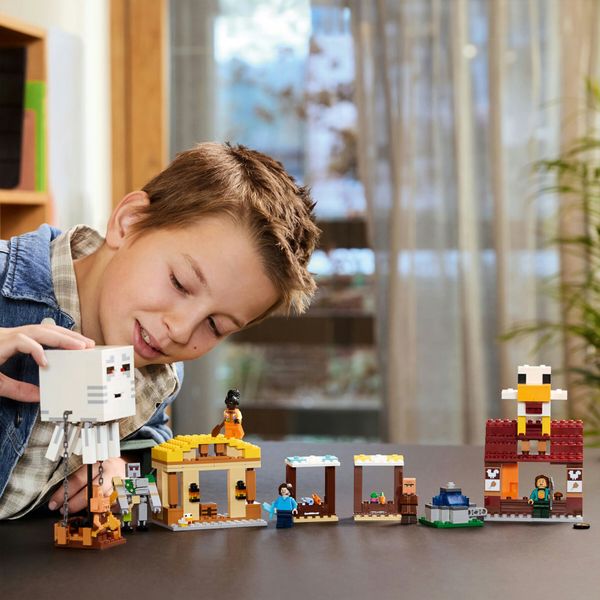 Lego minecraft 21273 attacco al villaggio del ghast-pallone, giocattolo con casa, funzione esplosiva e personaggi, ragazzi 10+ - MINECRAFT, LEGO