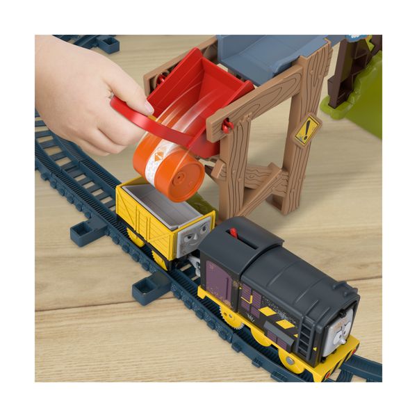 Il trenino thomas - pista cantiere di diesel, set a tema cantiere con pista e 2 veicoli motorizzati - THOMAS & FRIENDS