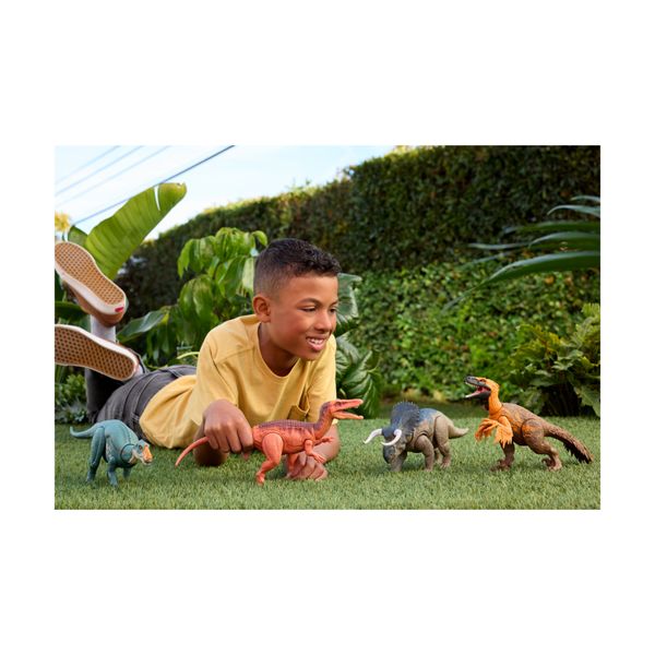 Mattel jurassic world la rinascita - baryonyx ruggito selvaggio, dinosauro snodato con suoni, ruggito e attacco multidirezionale azionato con la coda - Jurassic World
