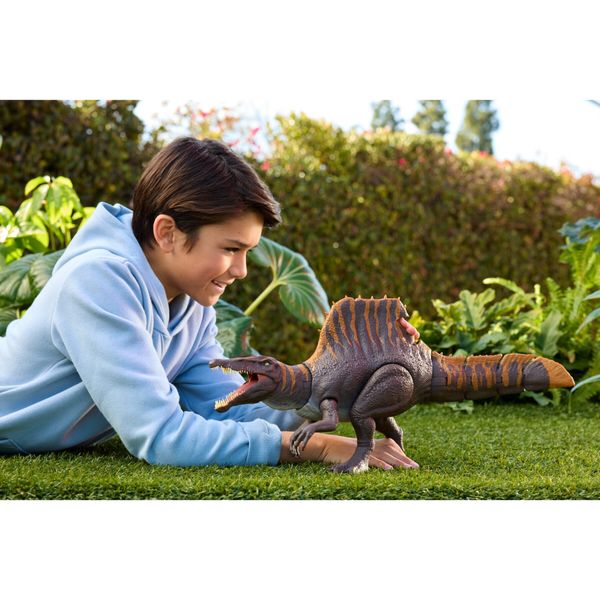 Mattel jurassic world la rinascita - spinosauro coda letale, dinosauro snodato con due mosse d'attacco e ruggito sonoro - Jurassic World