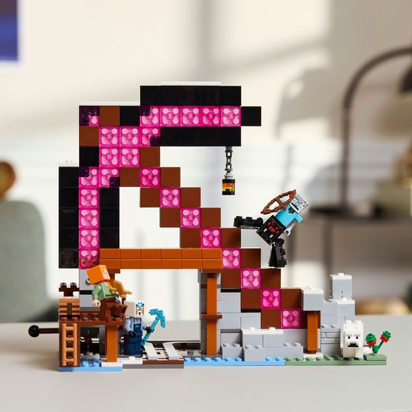 Lego minecraft 21277 miniera piccozze: interattivo, 3 personaggi 8+ - LEGO