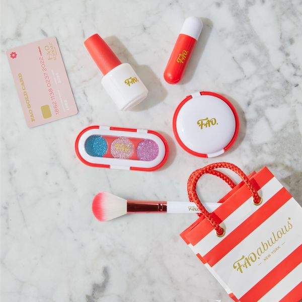 Cassa trucco fao schwarz beauty boutique – set gioco 19 pezzi - 