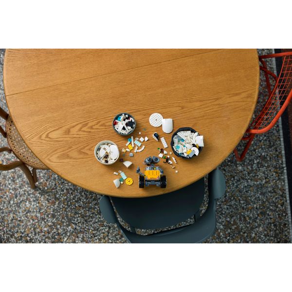 Lego - 43279 - wall-e e eve, set modellismo per adulti - LEGO Art, Disney