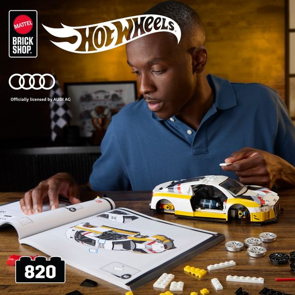 ​​mattel brick shop hot wheels - '15 audi r8 lms serie elite, set da costruire con 820 pezzi, dettagli realistici e adesivi per personalizzare l'auto - BRICK SHOP