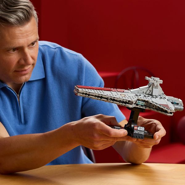 Lego star wars 75441 – attack cruiser classe venator - LEGO
