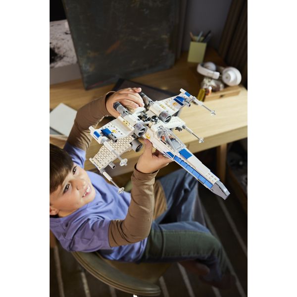 Lego® star wars™ new republic x-wing starfighter™ set 75460 - LEGO STAR WARS, Star Wars