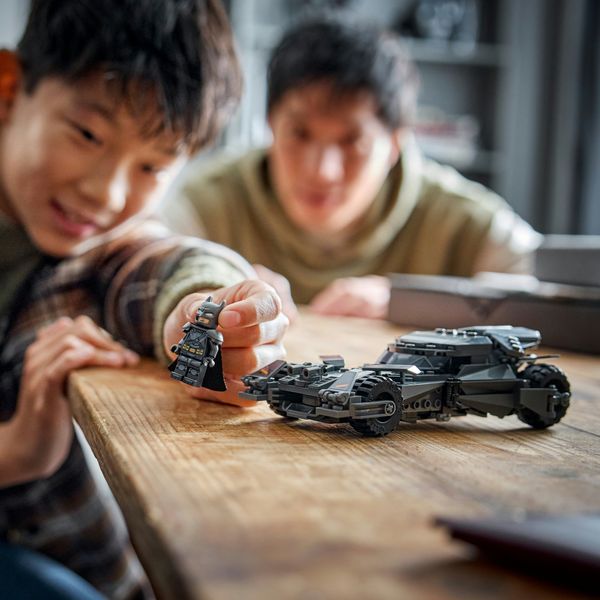 Lego dc 76331 batman v superman batmobile - BATMAN, DC COMICS, LEGO SUPER HEROES