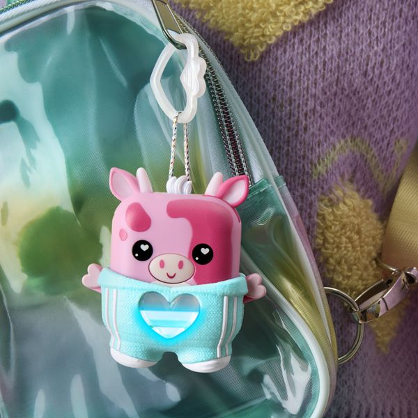 Hasbro nano-mals, mootilda la mucca rosa -  portachiavi interattivo - HASBRO GAMING
