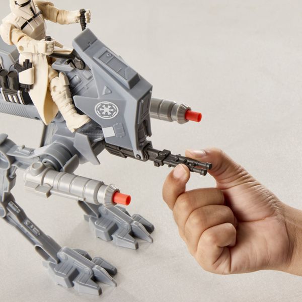 Hasbro star wars actionverse, at-rt & imperial remnant at-rt driver – action figure e veicolo - Star Wars