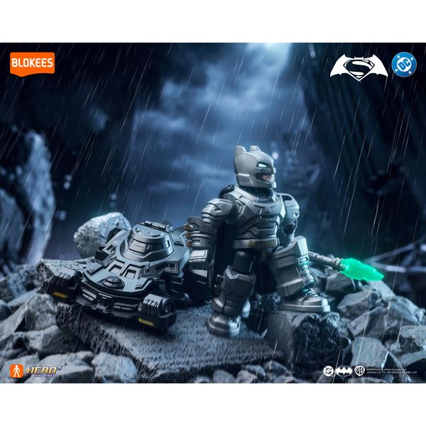 Blokees figures - dc - defender version - batman - hero - BLOKEES