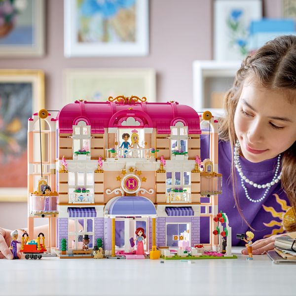 Lego lego friends grand hotel di heartlake city - 42704 - LEGO FRIENDS