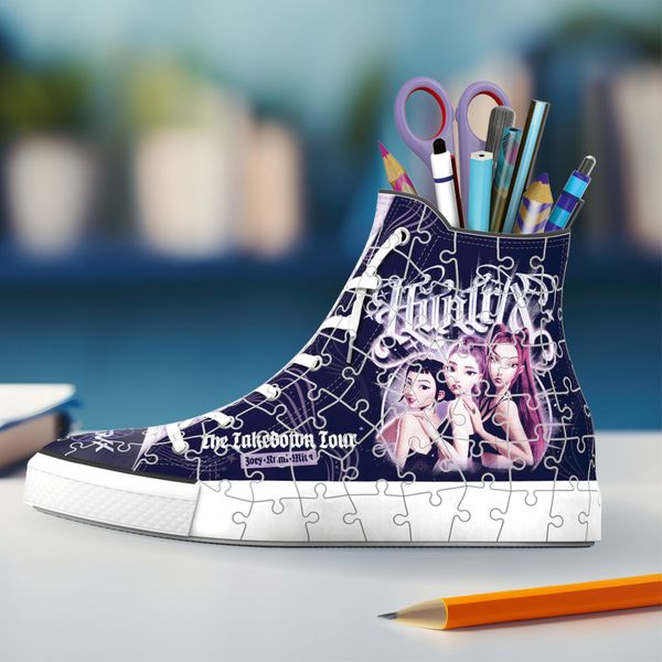 Ravensburger - portapenne sneaker puzzle 3d k-pop demon hunters, 108 pezzi, organizer da scrivania, 8 anni+ - NETLFIX, RAVENSBURGER, K-POP DEMON HUNTERS