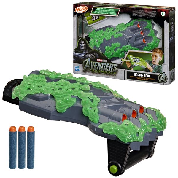 Hasbro marvel studios, avengers: doomsday, dottor destino, doomglow blaster nerf - Avengers