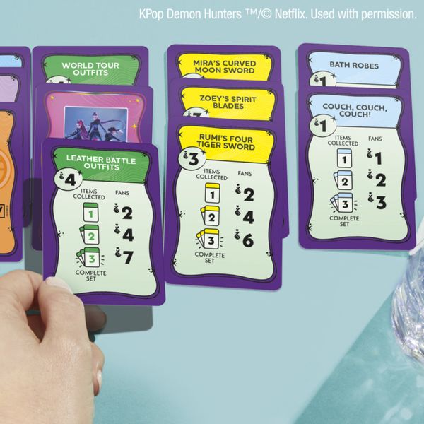 Monopoly deal: gioco di carte kpop demon hunters, giochi di famiglia per bambini, adolescenti e adulti, 2-5 giocatori, 15 minuti, da 8 anni - KPOP DEMON HUNTERS, MONOPOLY