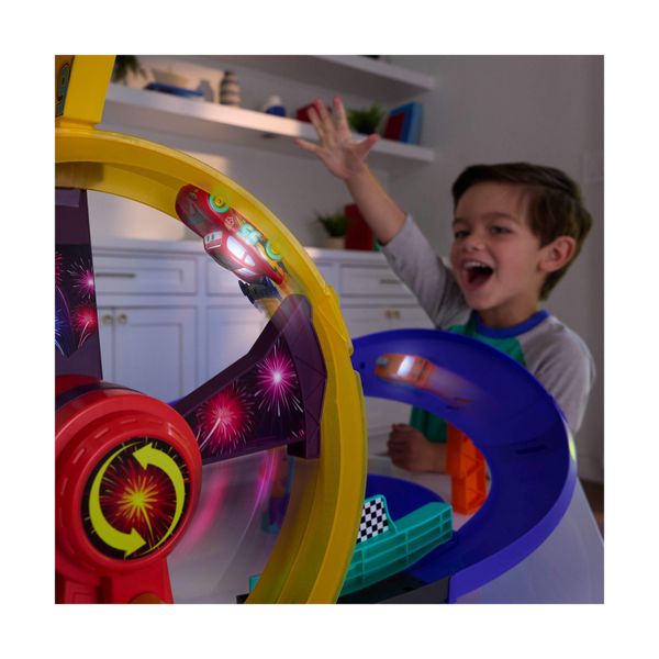 Disney pixar cars disney e pixar cars celebrano il playset pista della vittoria di saetta mcqueen - Cars, Disney