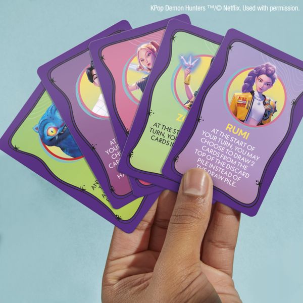 Monopoly deal: gioco di carte kpop demon hunters, giochi di famiglia per bambini, adolescenti e adulti, 2-5 giocatori, 15 minuti, da 8 anni - KPOP DEMON HUNTERS, MONOPOLY