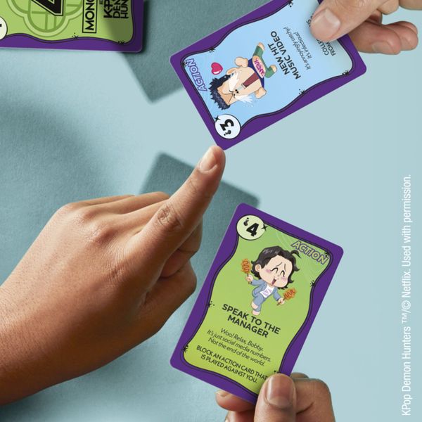 Monopoly deal: gioco di carte kpop demon hunters, giochi di famiglia per bambini, adolescenti e adulti, 2-5 giocatori, 15 minuti, da 8 anni - KPOP DEMON HUNTERS, MONOPOLY