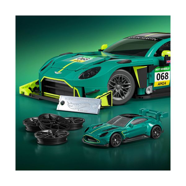 Mattel brick shop hot wheels '24 aston martin vantage gt3 - BRICK SHOP, MATTEL