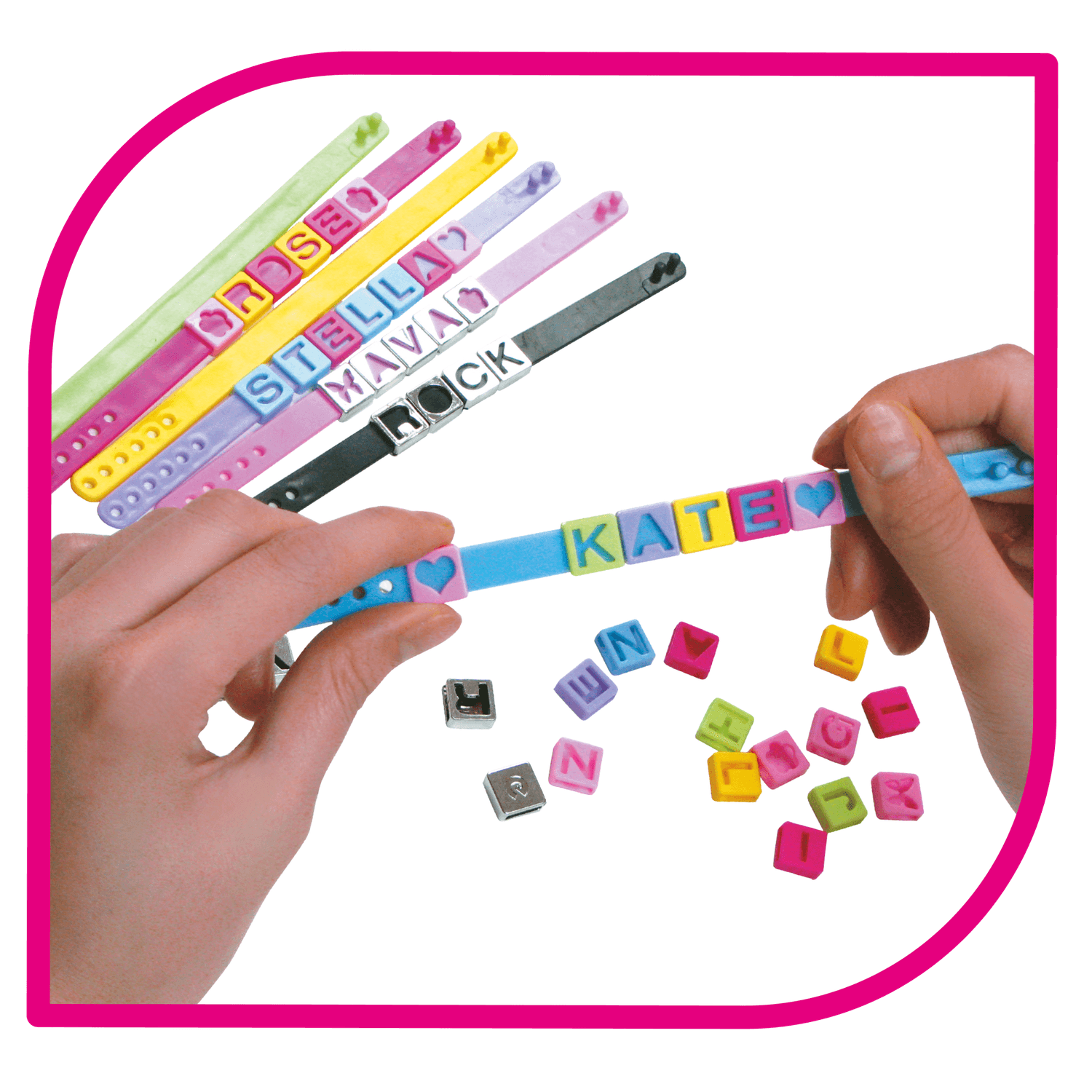 Creamania crea braccialetti lettere, numeri e decorazioni - CREA MANIA