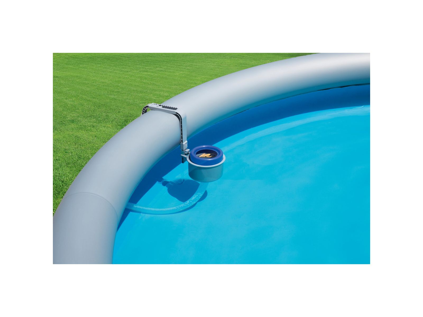 Bestway skimmer da parete funziona con pompe da 3.028 lt/h in su, ideale per piscine rettangolari e ovali da 457 cm o maggiori - Bestway