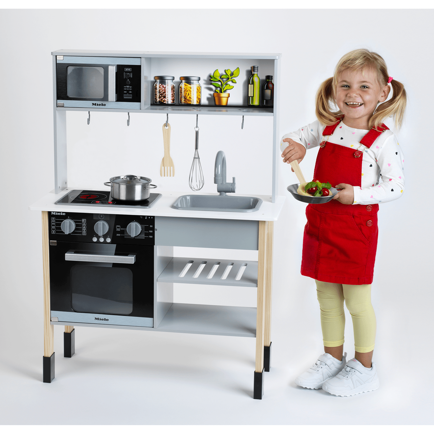 Cucina miele in legno con luci e suoni – fornello, microonde, lavello estraibile e accessori inclusi – 70x30x91 cm - MIELE