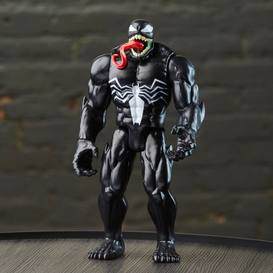 Hasbro marvel spider-man titan hero series - venom deluxe, action figure da 30 cm - MARVEL, Spiderman