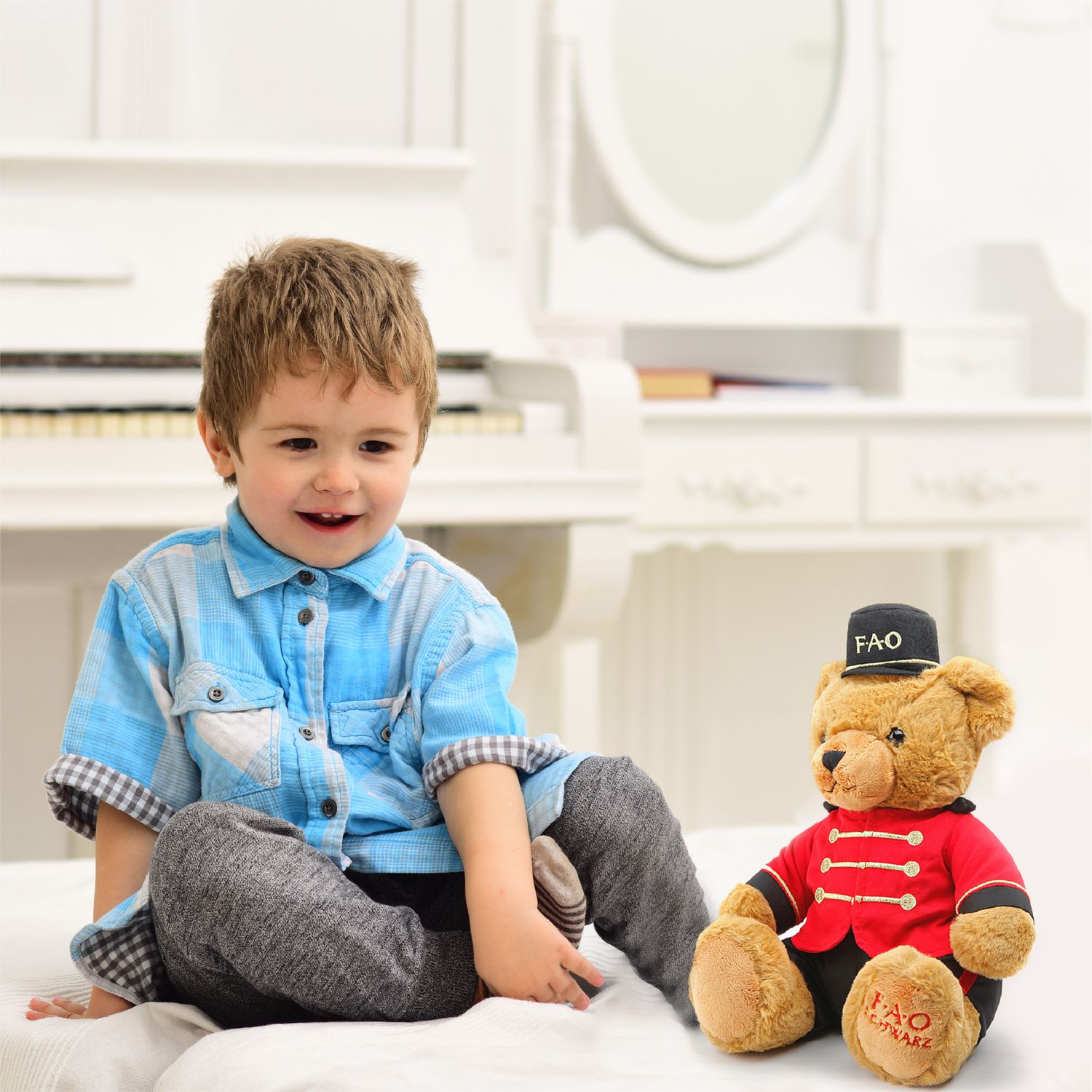 Orso soldato di peluche 25 cm - FAO Schwarz