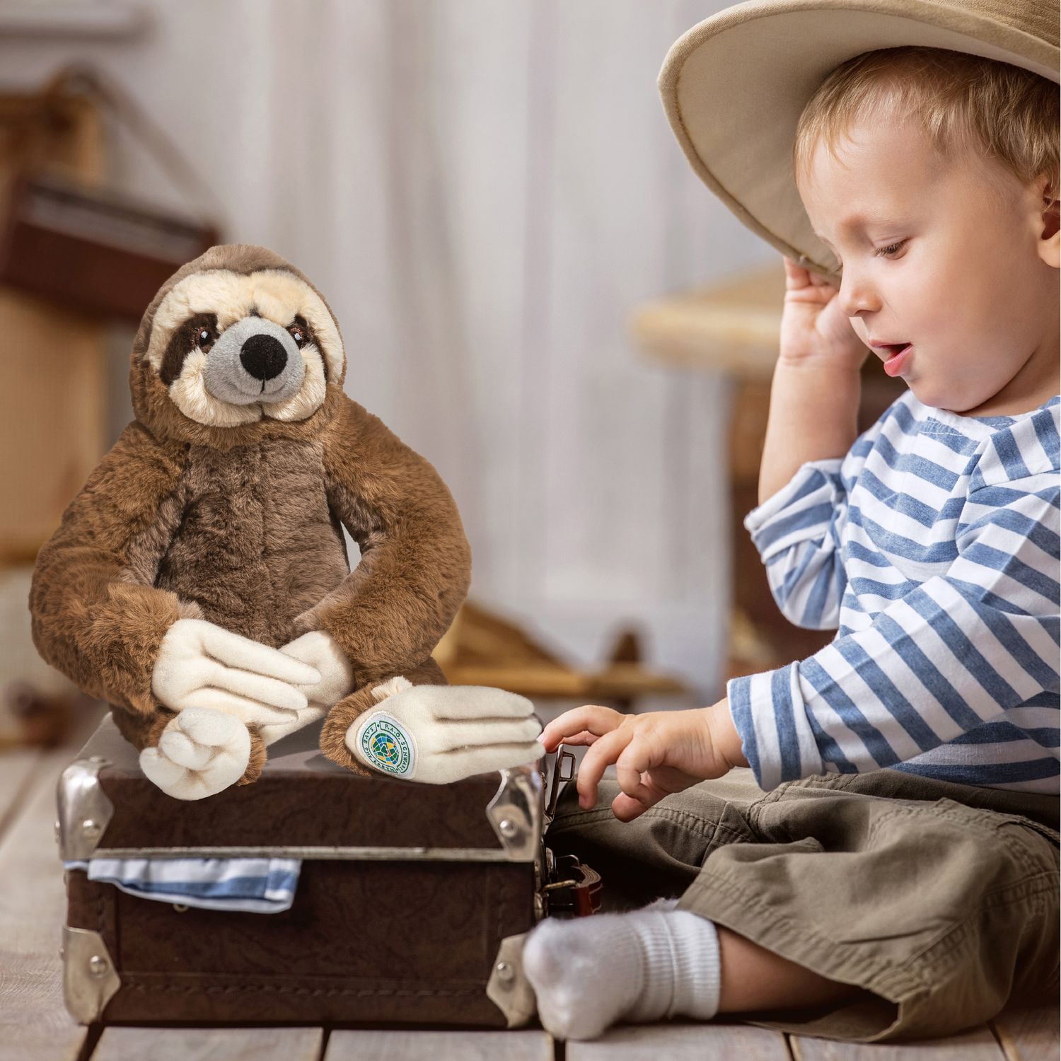 Bradipo di peluche 25 cm 100% da plastica riciclata - FAO Schwarz