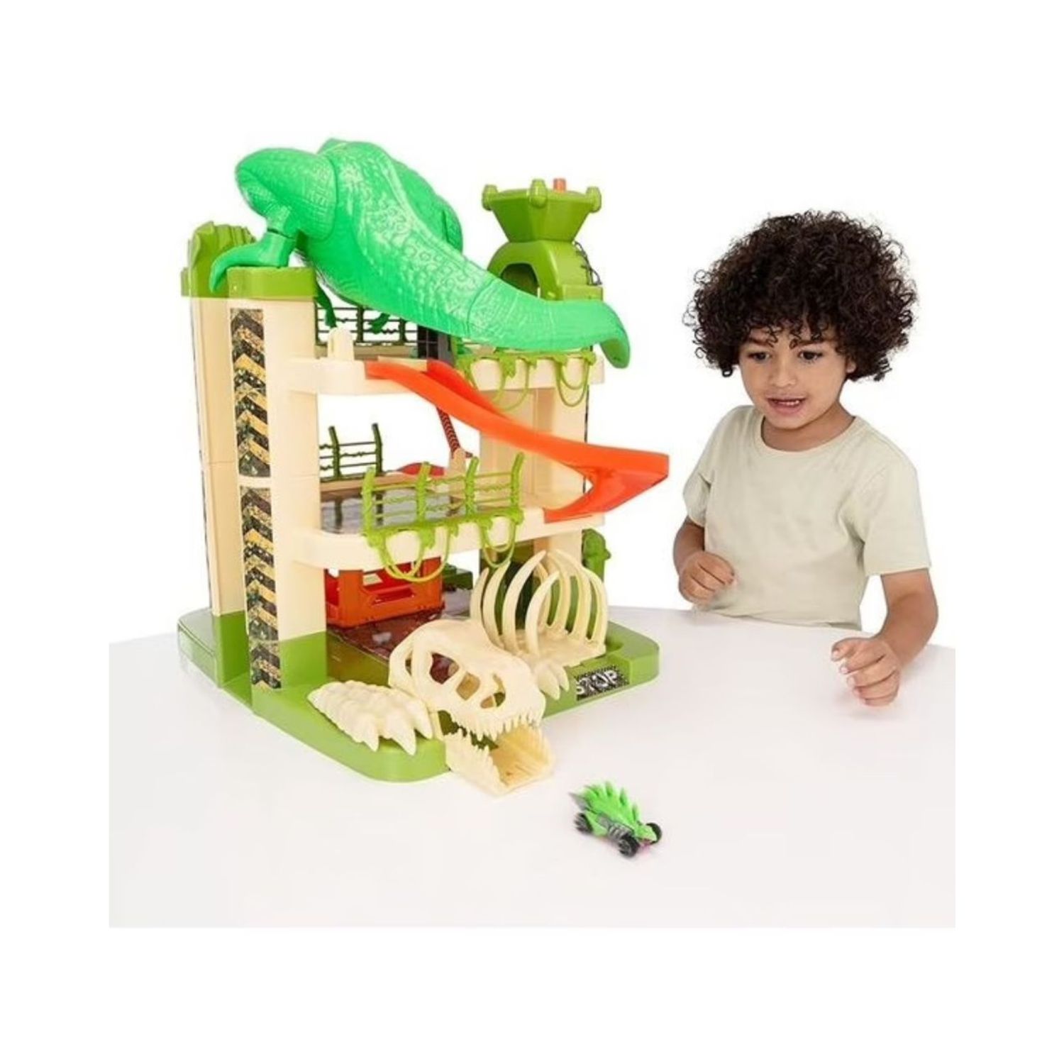 Garage giocattolo motor & co a 3 livelli con 3 auto monster machines - incluso ragno gigante e tyrannosauro - altezza 52 cm - include 3 mini auto monster machines, perfetto per avventure dinamiche! - SUPERSTAR